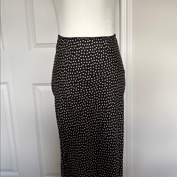 DÔEN Sz S Elowena Skirt in Camille dot  Black and White Polka Dot Midi Skirt - Picture 4 of 10